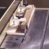 Woodworking Project Paper Plan to Build Super-Simple Taper Jig