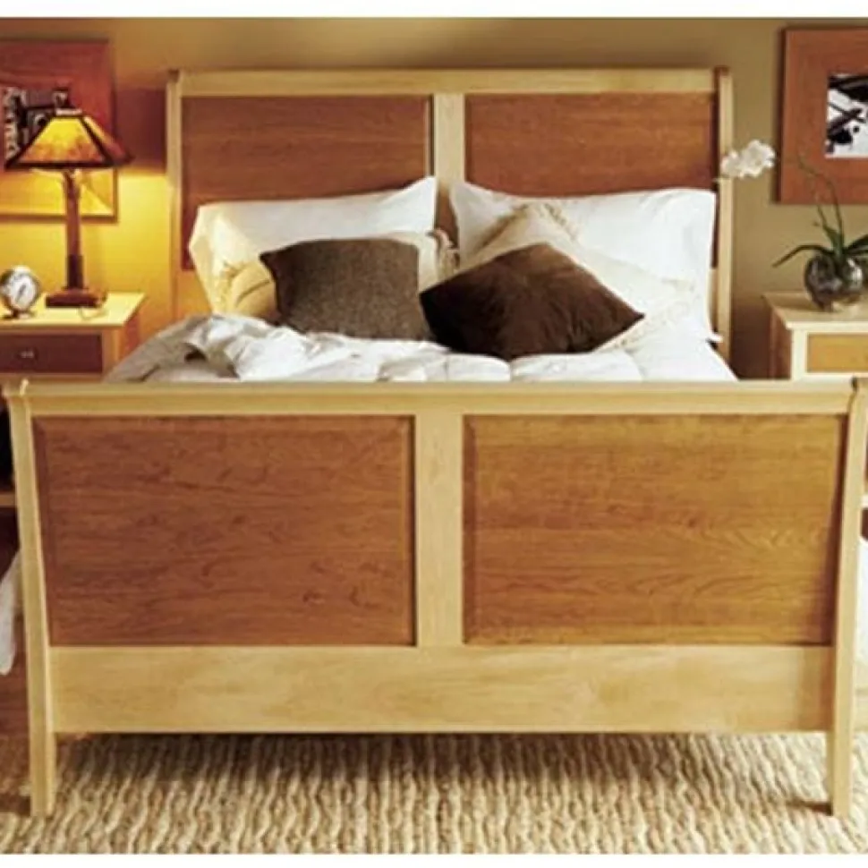 Woodworking Project Paper Plan to Build Maple & Cherry Sleigh Bed